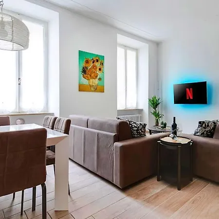 Relax - Historic Center With 3 Bedrooms And Free Ztl Pass דירה *